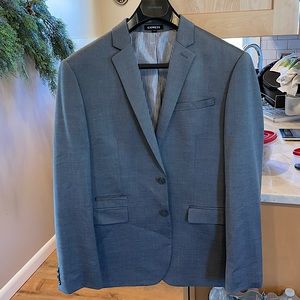 SOLD Men’s Express Suit Jacket